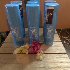 Rimmel Kind & Free Tinted Moisturizer Set